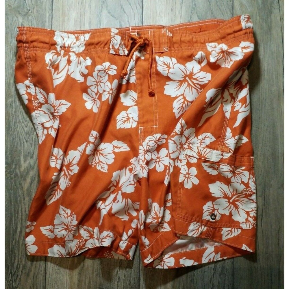 Sonoma Life + Style Mens Board Shorts Medium Minor Brush Mark Sale